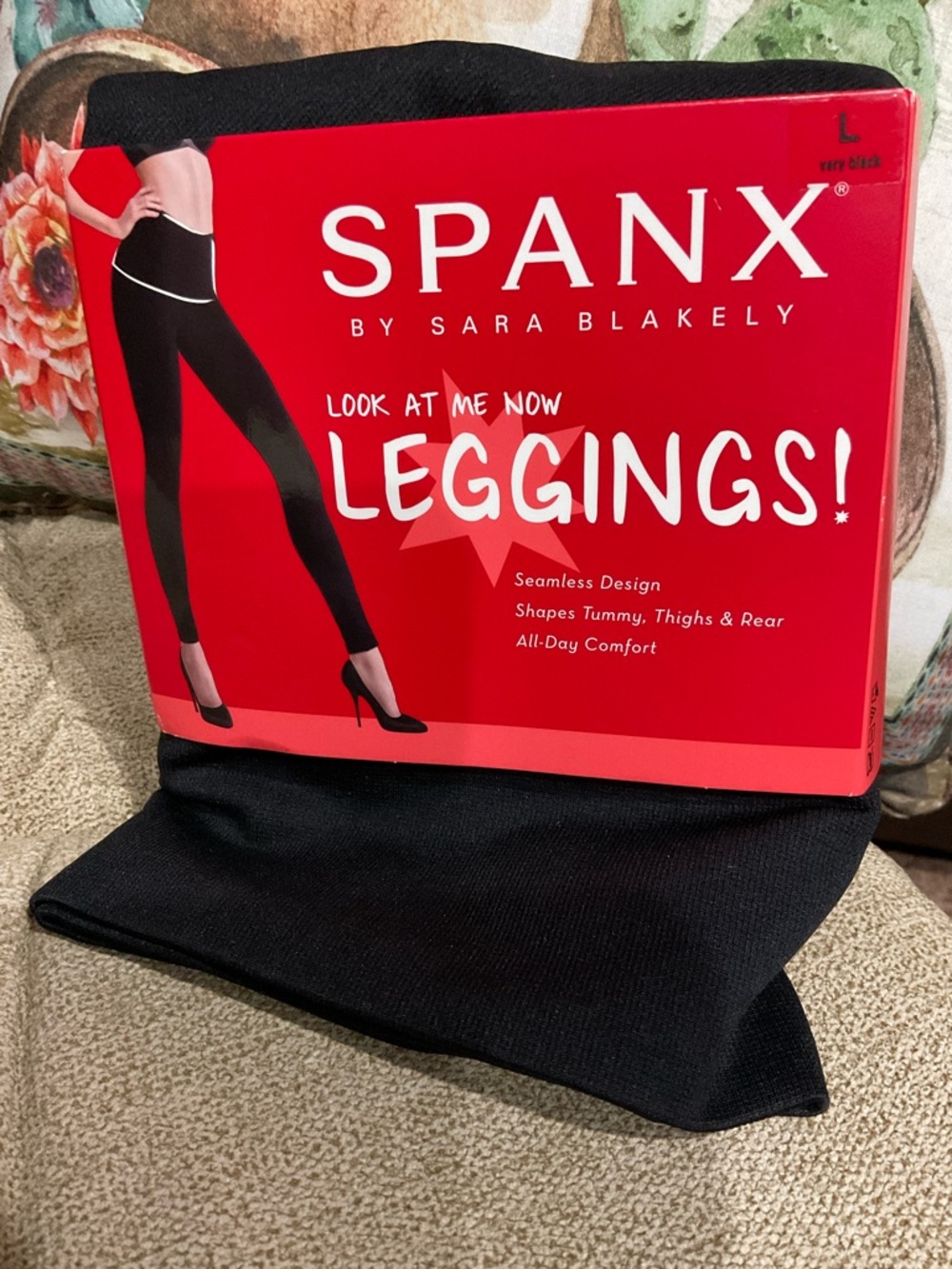 Spanx Very Black look at me leggings by Sara Blakely size large NWT